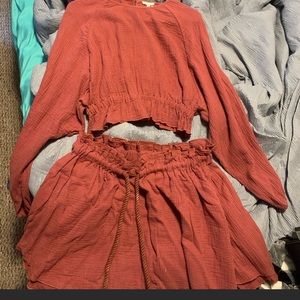 be more perfect two piece set never worn